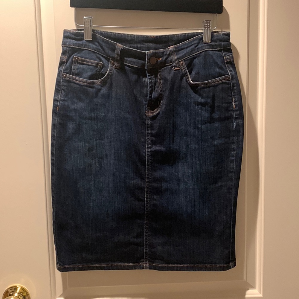 Garnet Hill Jean skirt in great condition size 8p